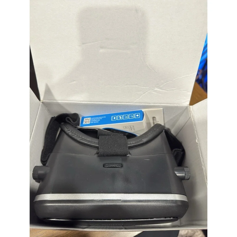 Astoria VR Controller for IOS and Android - headset, controller, headphones